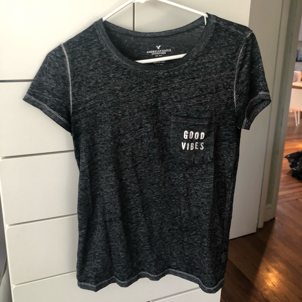 Dark gray “Good Vibes” Tee